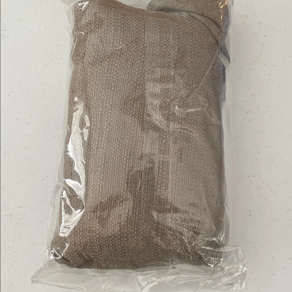Restoration Hardware ITALIAN LUCCA LINEN-COTTON WEAVE STANDARD SHAM in Latte